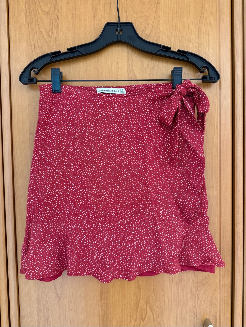 Abercrombie & Fitch Ruffle Wrap Mini Skirt Red Size S